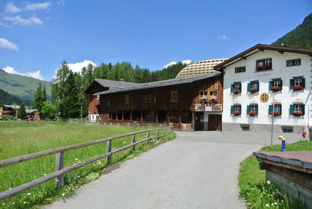 ダヴォス・プラッツPension Hof Zur Stilliアパートメント エクステリア 写真